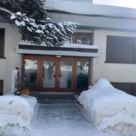 Suot Brattas 아파트